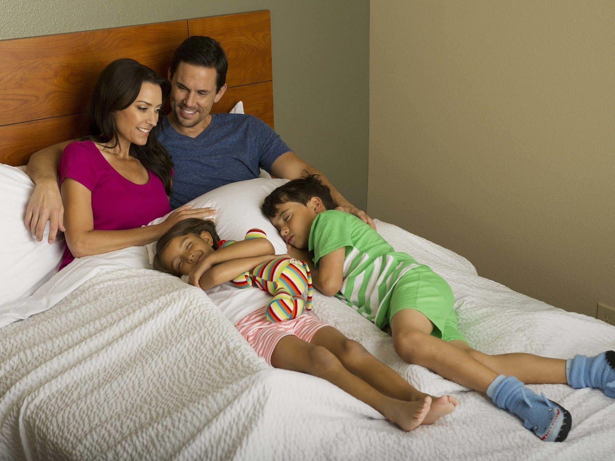 Woodspring Suites Columbus Ne I-270 Airport Gahanna ภายนอก รูปภาพ